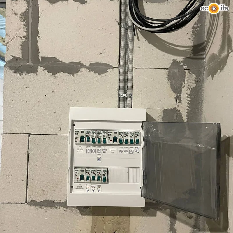 Электромонтажные работы в частном доме