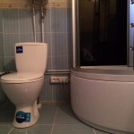 Душевая кабина в загородном доме